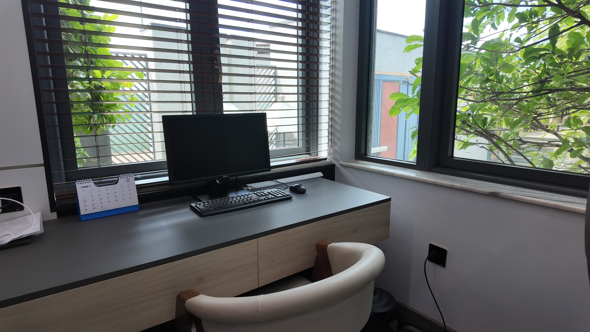 Dự án Anh Thụy - Chị Liên