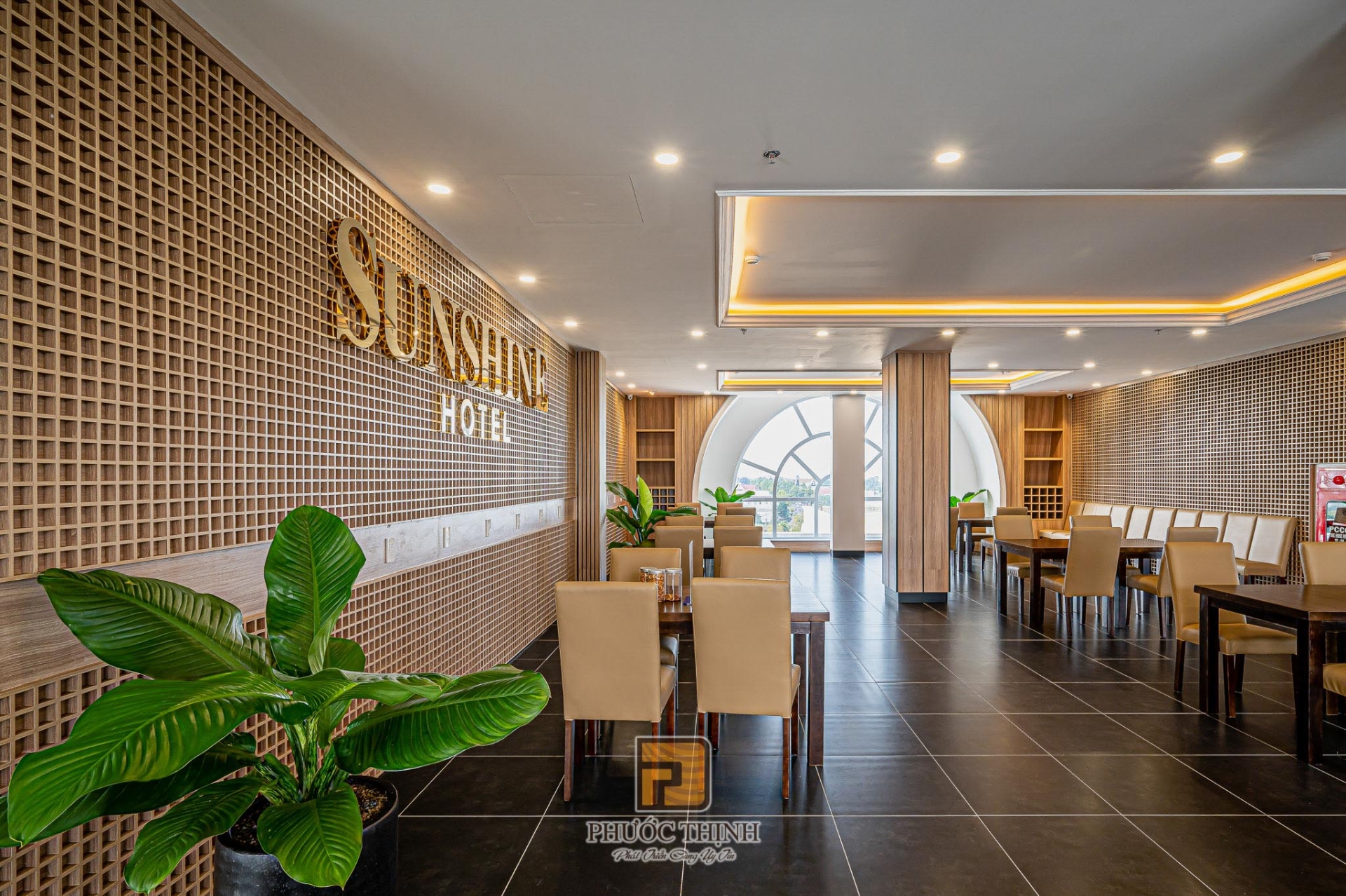 Sunshine Hotel
